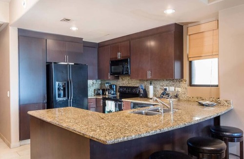 Puerto Penasco Resort | Las Palomas 3‑Bed/2‑Bath Oceanfront Condo Views with Balcony & Resort Access