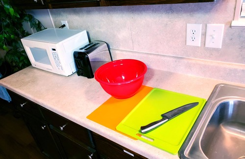 Edinburg House | Las Puertas Amarilla! w/office 152mbps wifi. Pet Friendly & near city park!