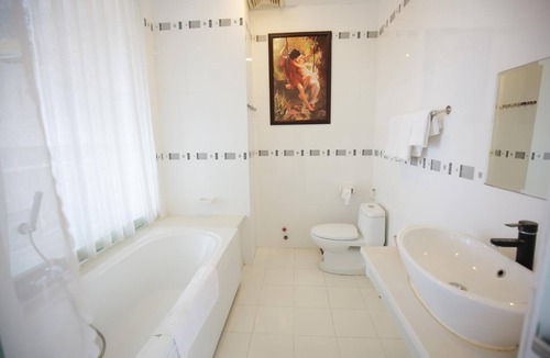 Thu Dau Mot Hotel | Lavender Hotel