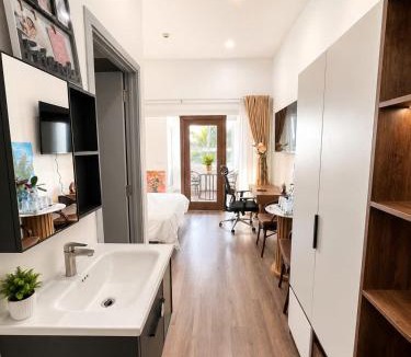 Thu Thiem Apartment | Lexington Residence Rest & Work by A S