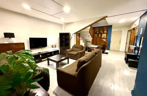 La Condesa House | Lime Hostel