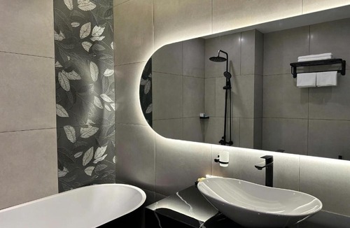 Cai Rang Hotel | LION 16 Hotel