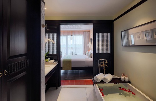 Hoi An Hotel | Little Riverside. A Luxury Hotel & Spa