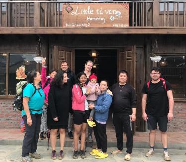 Sa Pa Bed & Breakfast | Little Ta Van Homestay