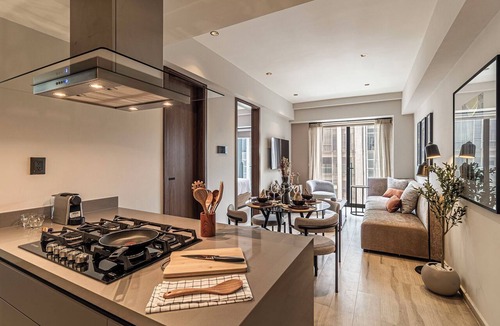 Zona Rosa Hotel | LIV Reforma by Kukun Apartments