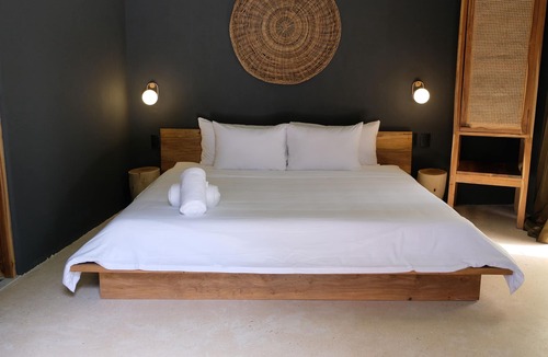 Zama Hotel | Loba Tulum Male Only