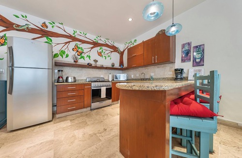 Centro - Supmza 001 Condo | Location, Location, Location.