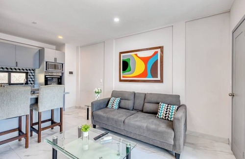 Downtown Cabo San Lucas Apartment | Loft Close to the Ocean With Rooftop Infinity Pool, Balcony & gym - Dog-friendly