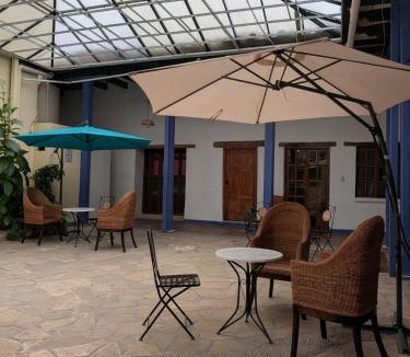 De Mexicanos Apartment | Loft en Casa Colonial del Siglo XVI en el Corazón de San Cristóbal