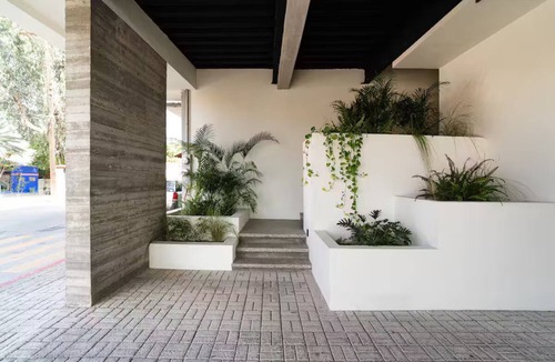 Juarez Apartment | Loft in the heart of Cabo