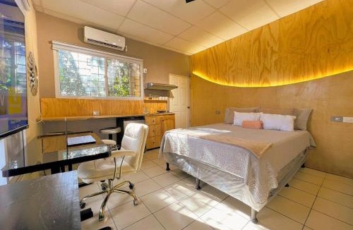 Puerto Barrios Apartment | Loft Moderno 2 Netflix # Cama King # Aire acondicionado # Parqueo