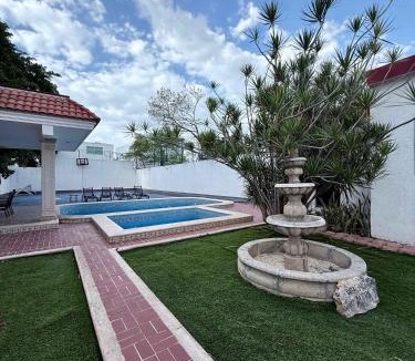 Merida Apartment | Loft Omega para 2 personas con piscina y billar