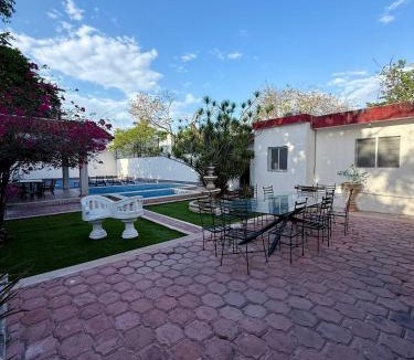 Merida Apartment | Loft Omega para 2 personas con piscina y billar