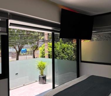 Coyoacan Apartment | Loft privado con terraza a pasos INP y Perisur