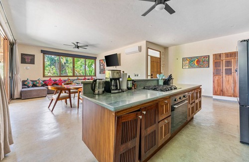 North End House | Loma Verde - Luxury 4 Bedroom Villa