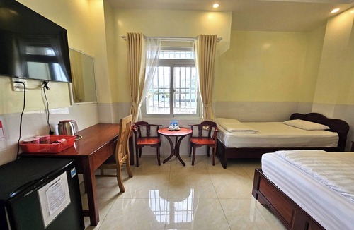 Ninh Kieu Hotel | Long Ha Hotel