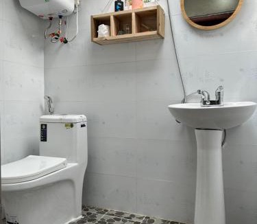Quan Ba House | Looc Homestay