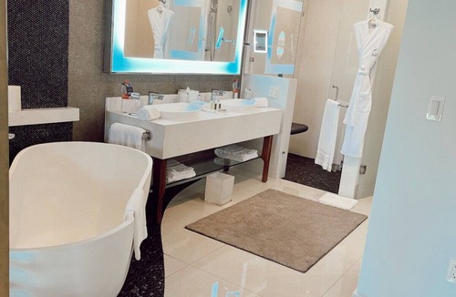 Juarez Resort | Los Cabo-Jr. Studio 2-Queen Beds, Garden View, 667 sq. ft. Discounted 20-30%