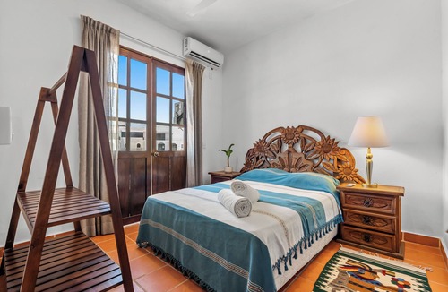Diaz Ordaz Hotel | Los Gonzalez Hotel by Monyxbnb