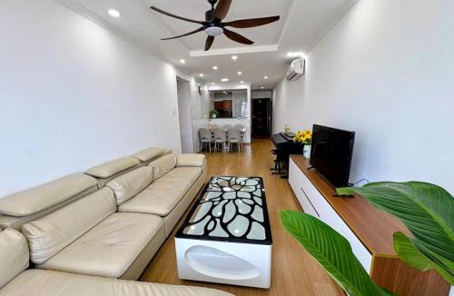 Da Nang City Centre Apartment | Lovely 2-Bedroom Apartment in the City Center