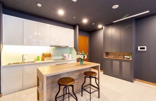 Hang Xanh Condo | Lovely 2-bedroom condo with AC in vibrant Thành phố Hồ Chí Minh