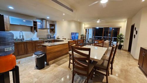 La Cruz de Huanacaxtle Apartment | Lovely apartment in Cruz de Huanacaxtle for 8 people