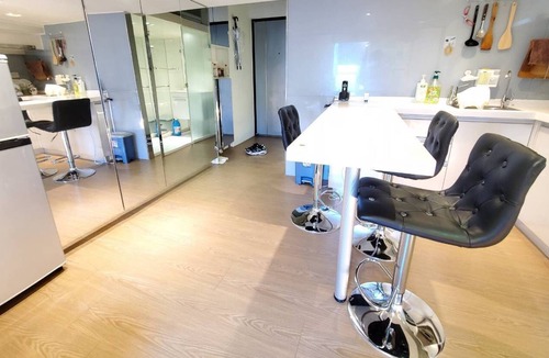 Xinyi Apartment | Lovely Apartment with City View(5mins to MRT)