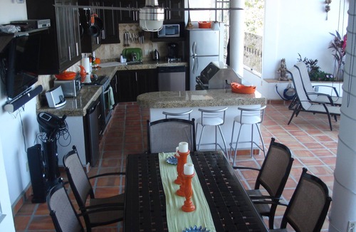 Colonia 5 de Diciembre Apartment | lovely suite getaway