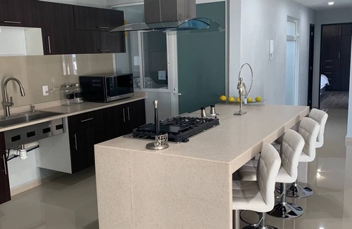 San Luis Potosi Apartment | LUXXURY APT. 5 MIN DOWN TOWN SLP