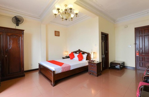 Old Quarter Hotel | Lucky 2 Hotel & Travel