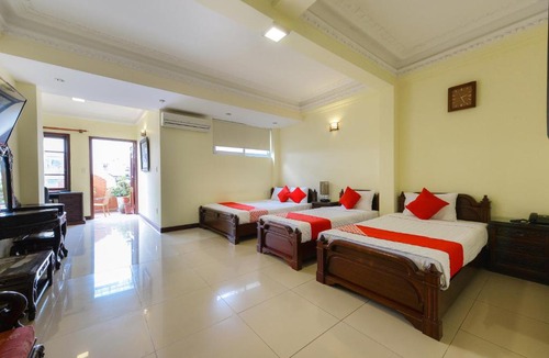 Old Quarter Hotel | Lucky 2 Hotel & Travel