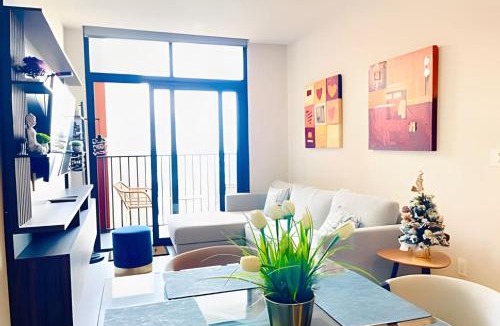 Monterrey Apartment | Lujoso Apt/Frente Arena Mty/Terraza/Parking/6Pax