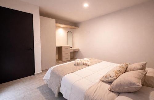 El Pueblito House | Luke Stay