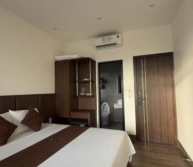 Dong Hoi Hotel | LunaB Hotel