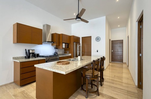 El Tezal Condo | Lux New Condo in Gated Community w/Pool Arch View Close to Downtown Cabo