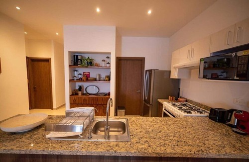 Xcumpich Condo | LUX & unique 3BR condo by the US Consulate, North Mérida