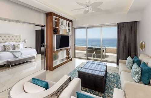 San Jose del Cabo Villa | Luxe 2BR Suite, Oceanfront Garza Blanca Los Cabos