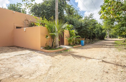 La Veleta Villa | Luxe 6-Bedroom Villa with Private Pool in the Heart of Tulum's La Veleta!