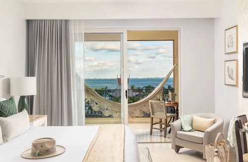 Playa Mujeres Resort | Luxe Ocean-View Studio ~ Private Balcony ~ Tranquil Area