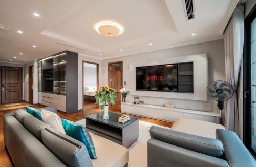 Quang An Hotel | Luxe Paradise Suites Tay Ho
