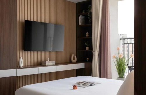 Bach Dang Riverside Apartment | LuxeStay Saigon - Luxury Skyline View Apartments Near District 1