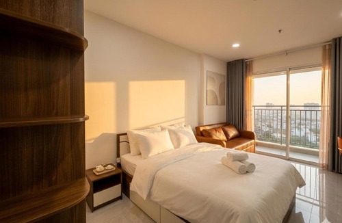 Tan Qui Dong Apartment | Luxumiere Apartment with Resort Pool - Elite Gym