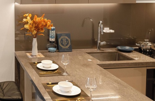 Da Kao Apartment | Luxurious 1+ Bedroom at the MarQ District 1