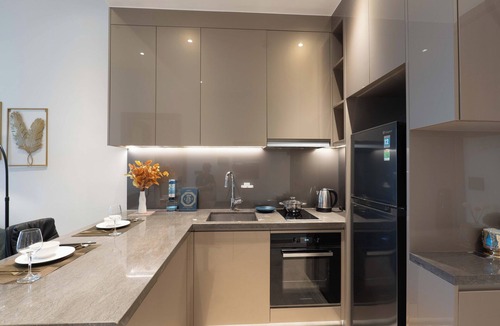 Da Kao Apartment | Luxurious 1+ Bedroom at the MarQ District 1