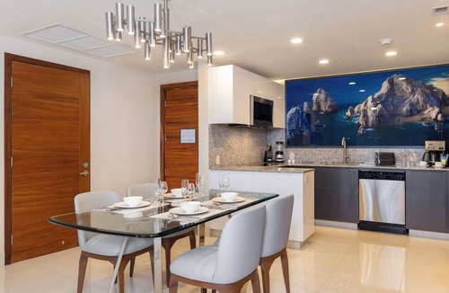 Santa Rosa Resort | Luxurious 2-BR suite near San Jose del Cabo - Villa la Valencia