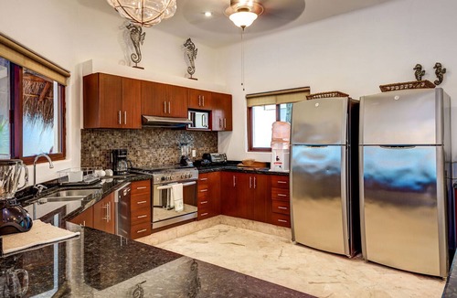 Zazil-ha Villa | Luxurious 9 Bedroom Villa in the heart of Playa del Carmen!