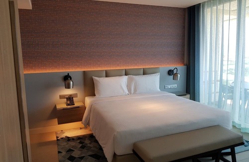 Cam Lam Apartment | Luxurious Beachfront Hotel Apartments