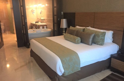 Puerto Morelos Resort | Luxurious Grand Luxxe, 2-Bedroom Suite with Kitchen/Living Room, Riviera Mayan