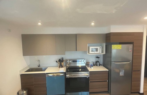 Zona 10 Apartment | Luxurious Apt. Z.10 GT City | 2Bedroom | AC | Wifi | Parking | Swimming Pool Jacuzzi