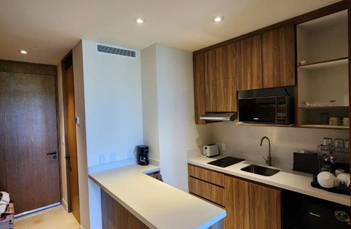 La Cruz de Huanacaxtle Apartment | Luxurious apartment in Cruz de Huanacaxtle with with covered parking space